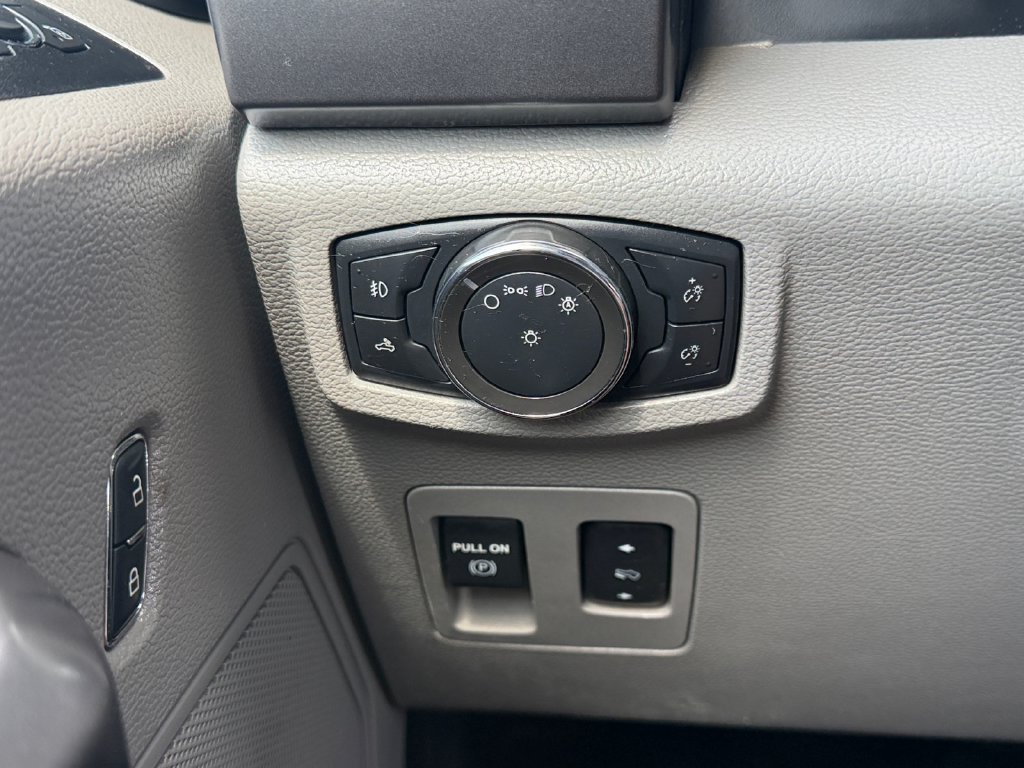 Used 2020 Ford F150 XLT w/ Equipment Group 302A Luxury RWD image 24