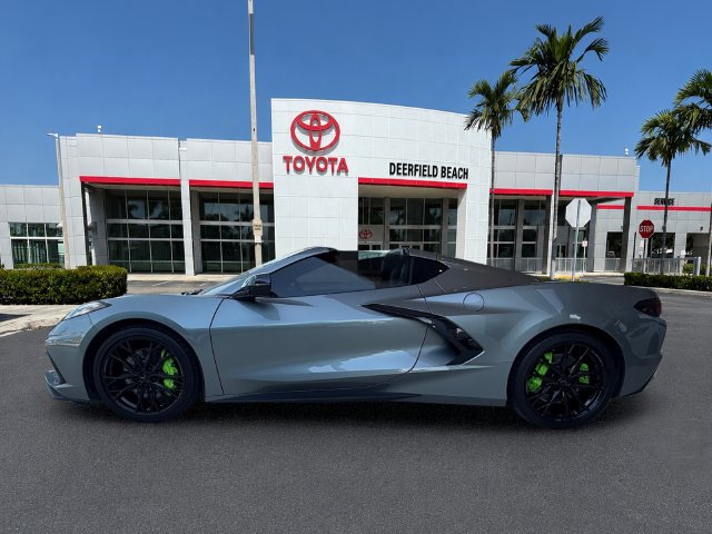 Used 2023 Chevrolet Corvette Stingray Premium Cpe w/ Z51 Performance Package RWD image 4