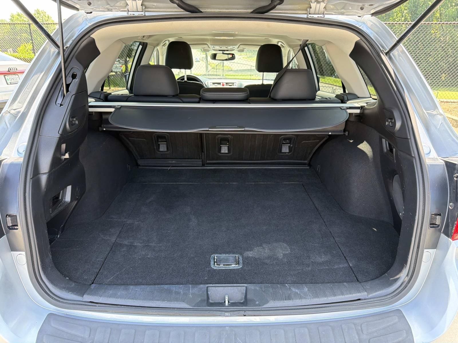 Used 2016 Subaru Outback 2.5i Limited AWD/4WD image 18
