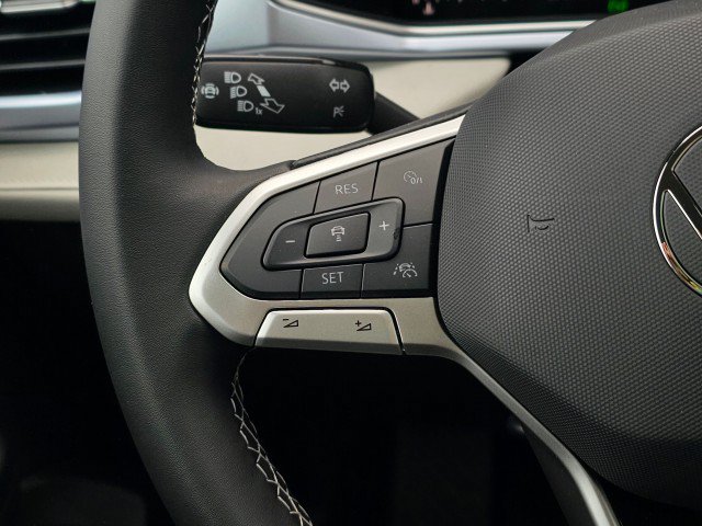 New 2026 Volkswagen Taos SE AWD/4WD image 30