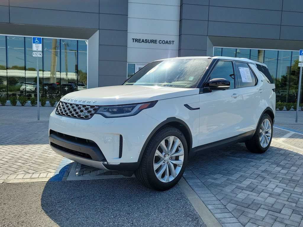 Certified 2025 Land Rover Discovery S AWD/4WD image 1