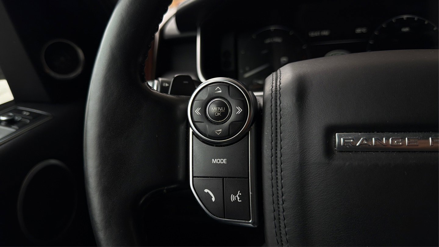 Used 2016 Land Rover Range Rover HSE image 21