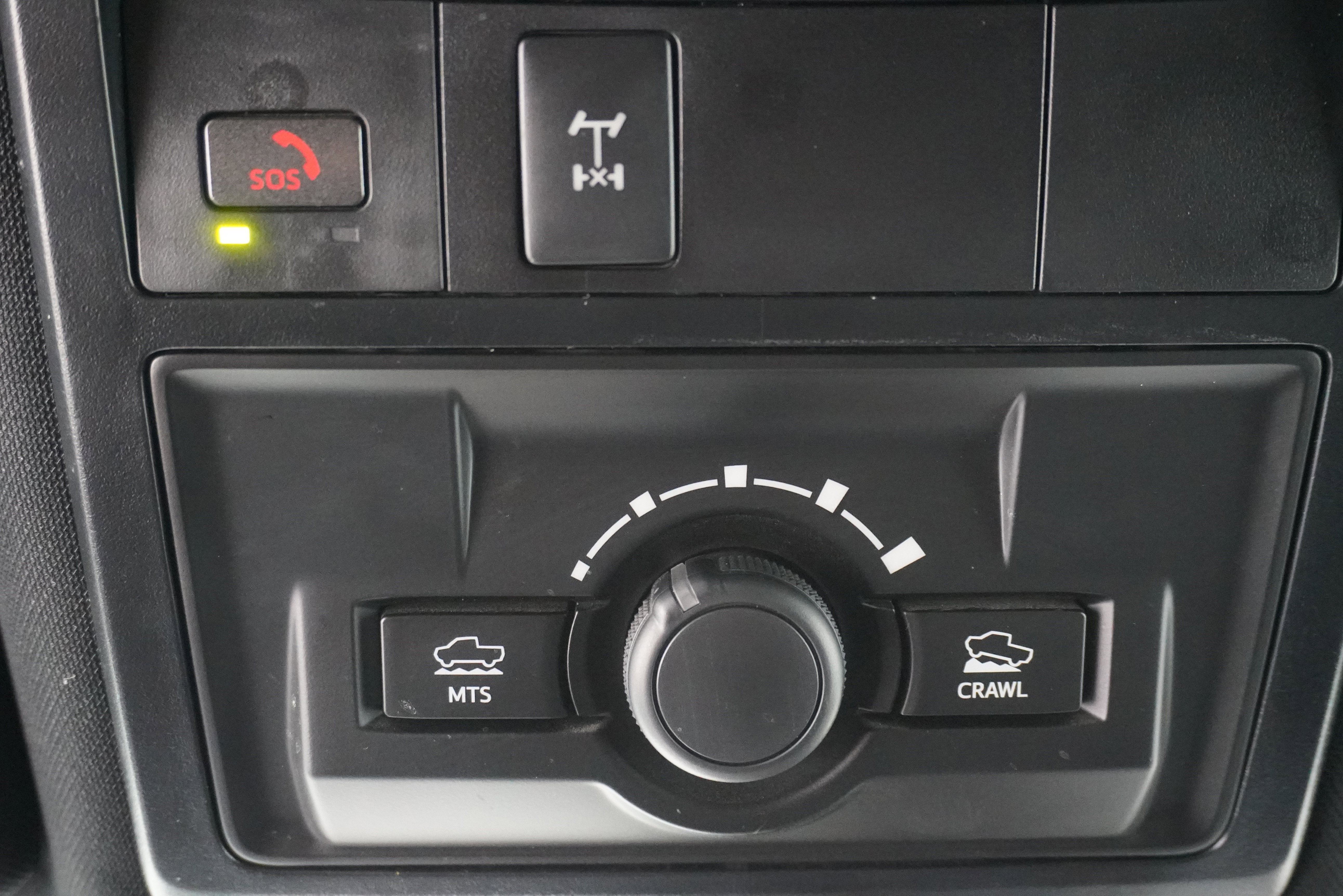 Used 2022 Toyota Tacoma TRD Off-Road image 22