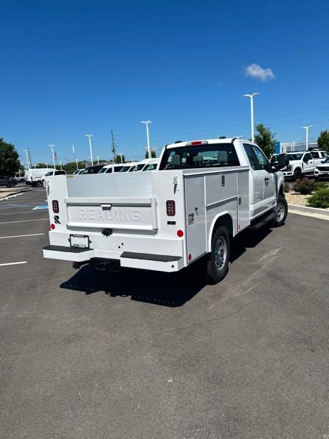 New 2026 Ford F250 XL w/ XL Chrome Package AWD/4WD image 3