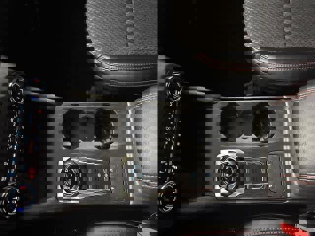 New 2025 Ford Escape ST-Line w/ Cold Weather Package image 24