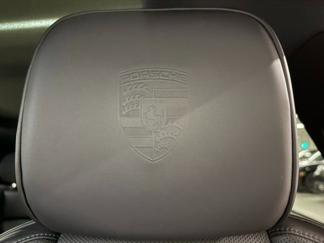 Certified 2022 Porsche Macan GTS image 28