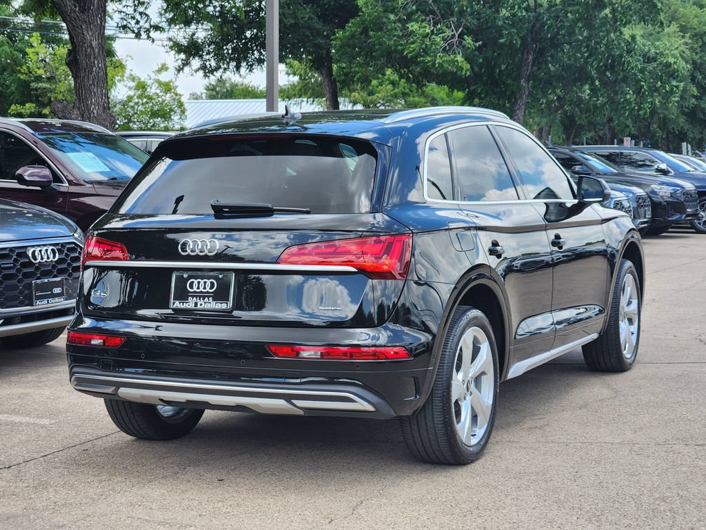 Used 2021 Audi Q5 Prestige w/ Prestige Package AWD/4WD image 11