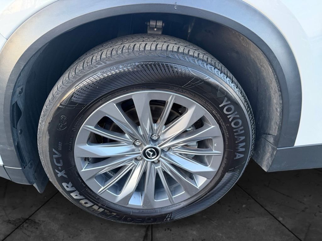 Used 2024 MAZDA CX-90 3.3 Turbo w/ Preferred Plus image 13