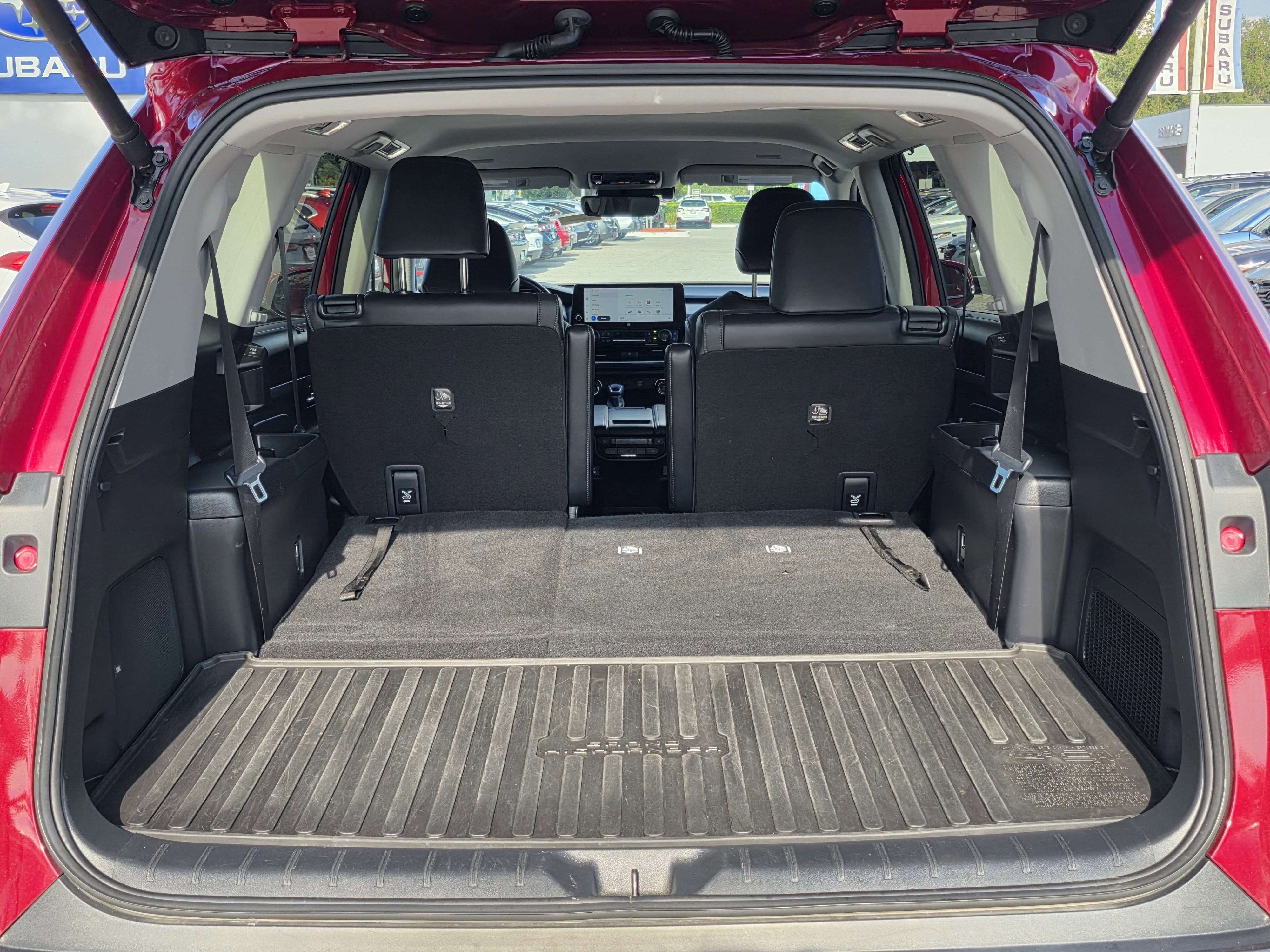 Used 2024 Toyota Grand Highlander Limited image 9