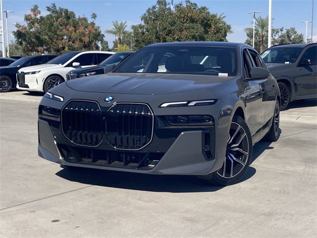 New 2026 BMW 740i w/ Premium Package image 3