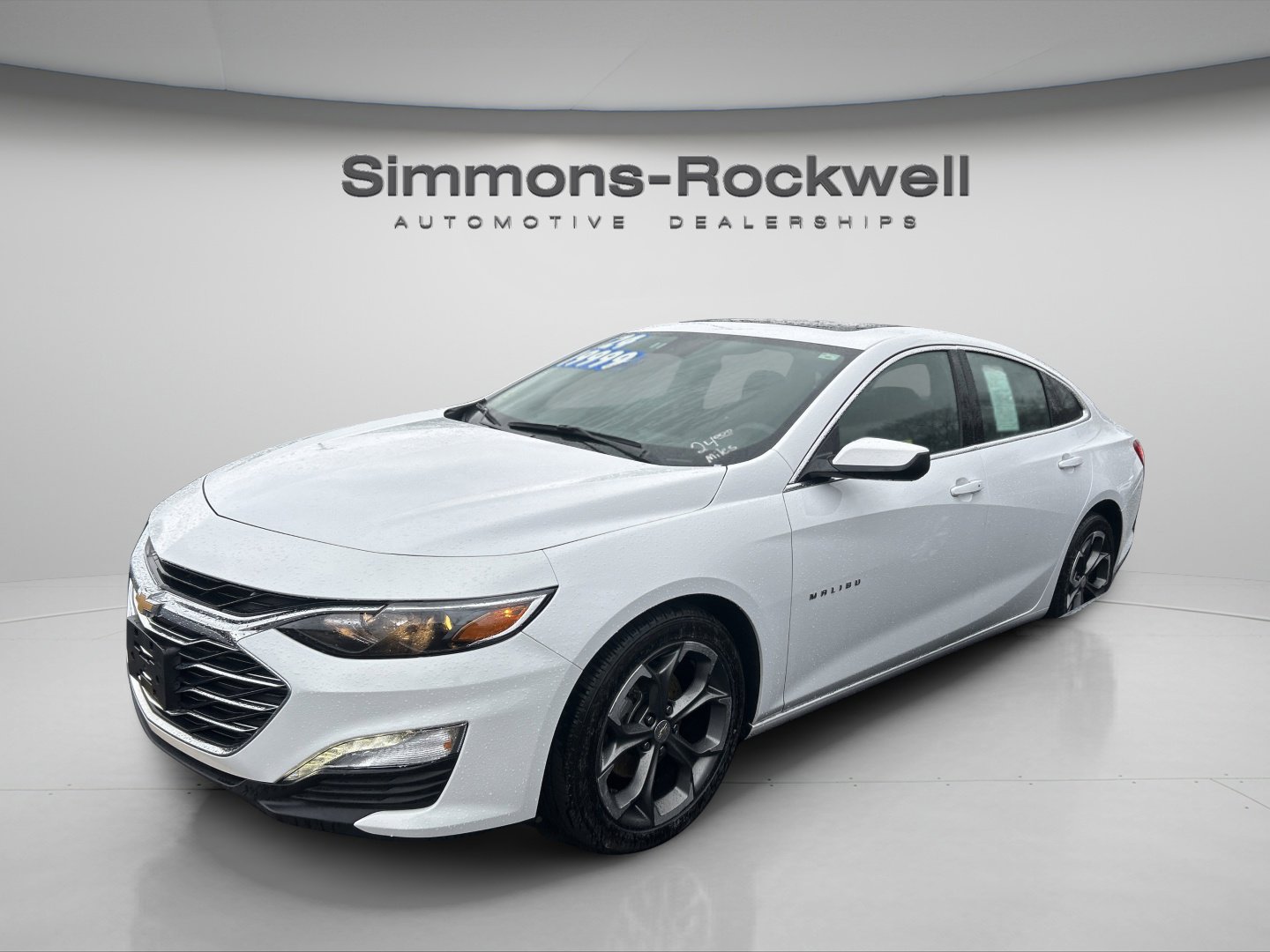 Used 2024 Chevrolet Malibu LT image 4