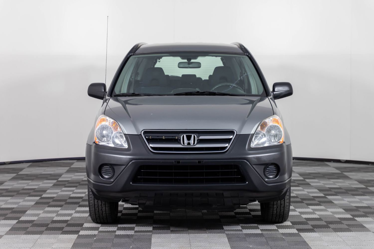 Used 2005 Honda CR-V LX image 12
