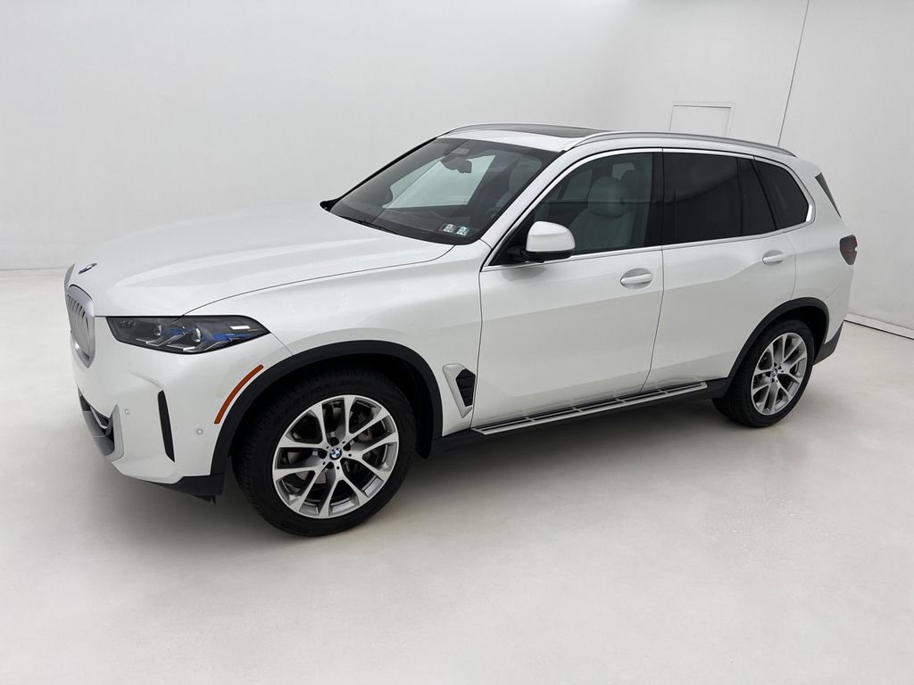 Used 2024 BMW X5 xDrive40i w/ Premium Package AWD/4WD image 5
