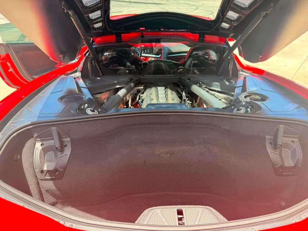 Used 2020 Chevrolet Corvette Stingray Premium Cpe w/ 3LT Preferred Equipment Group RWD image 9