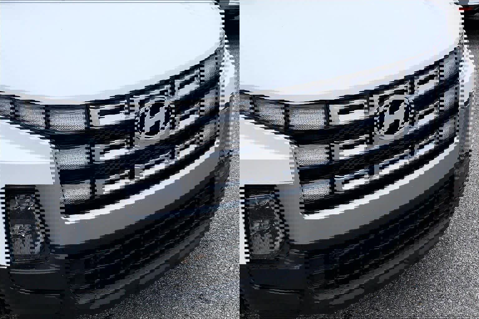 Used 2025 Hyundai Santa Cruz SEL image 29