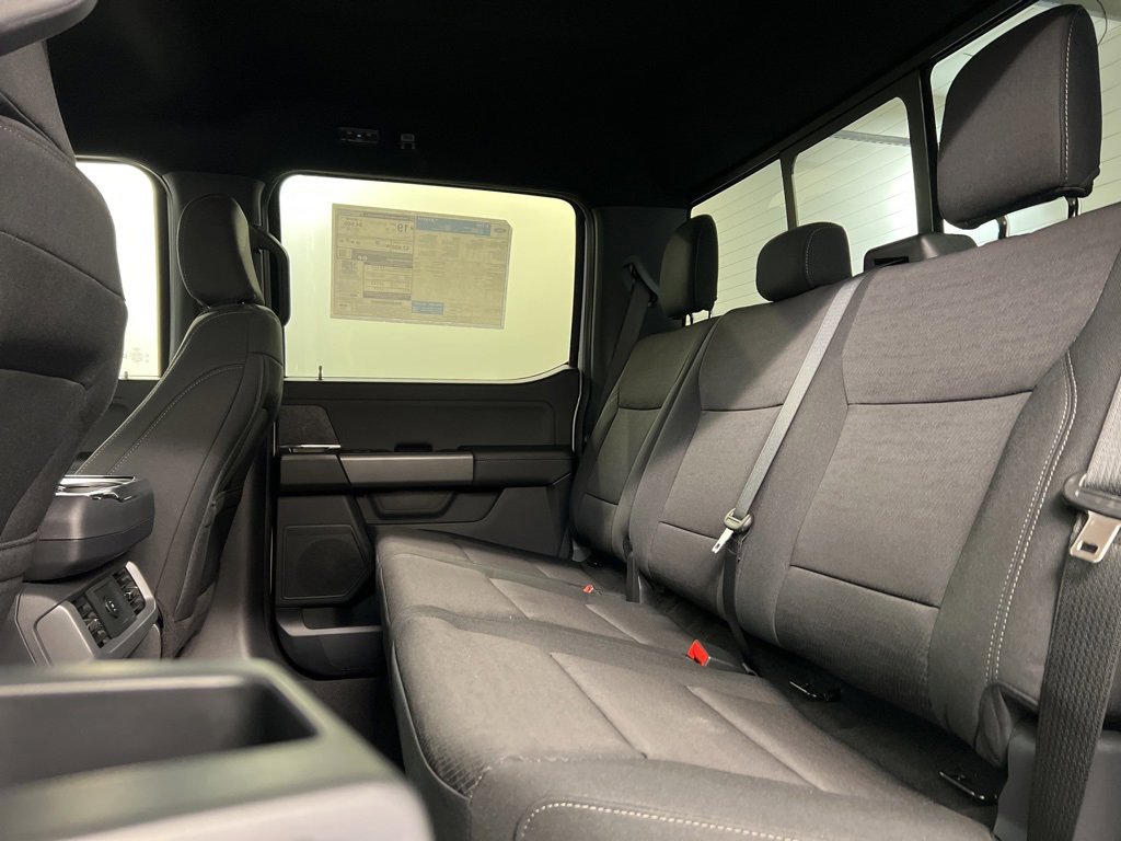 New 2026 Ford F150 XLT w/ Equipment Group 302A MID image 31