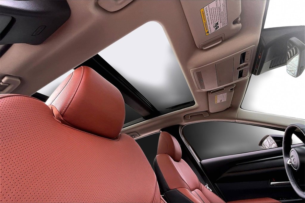 Used 2025 MAZDA CX-50 Meridian Edition image 22