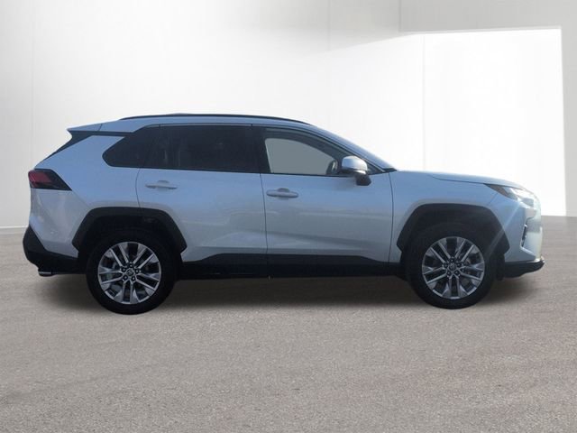Certified 2025 Toyota RAV4 XLE Premium image 4