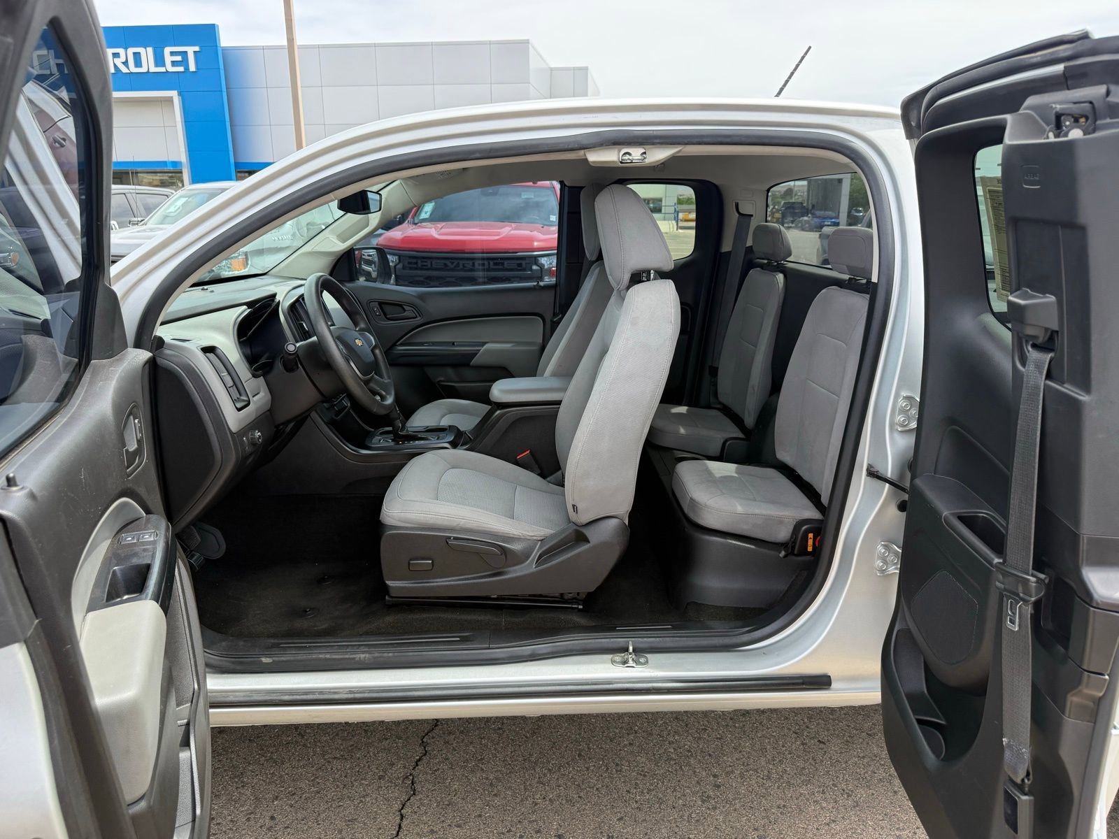 Used 2017 Chevrolet Colorado W/T w/ WT Convenience Package RWD image 28