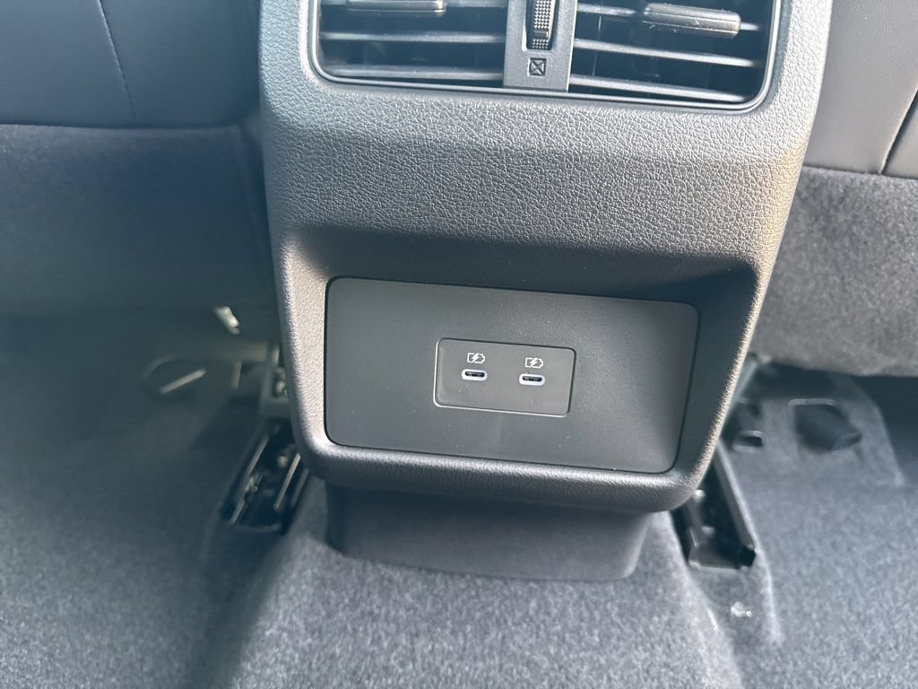 New 2026 Nissan Rogue Dark Armor AWD/4WD image 27