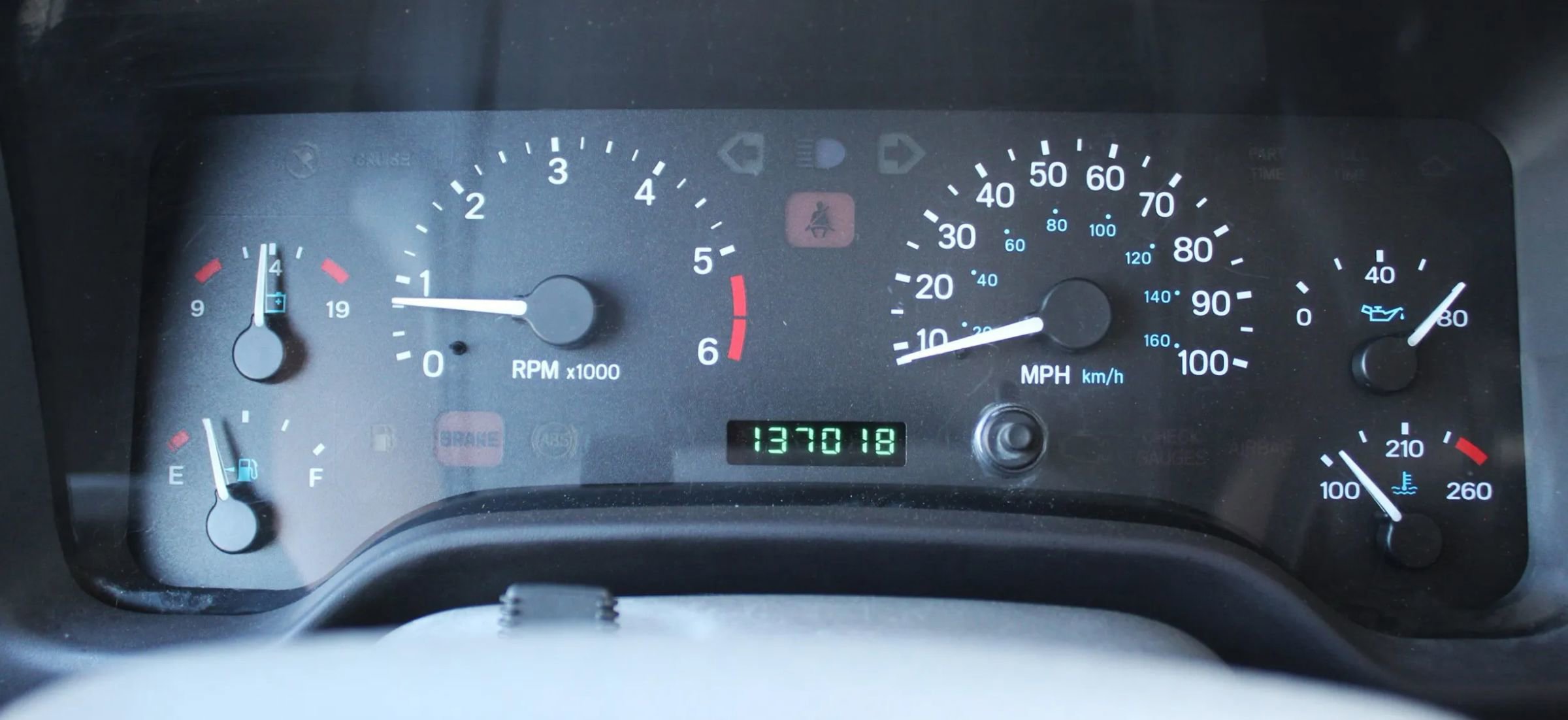 Used 2000 Jeep Wrangler Sport image 13