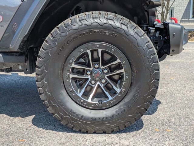 Used 2025 Jeep Wrangler Unlimited Rubicon AWD/4WD image 11