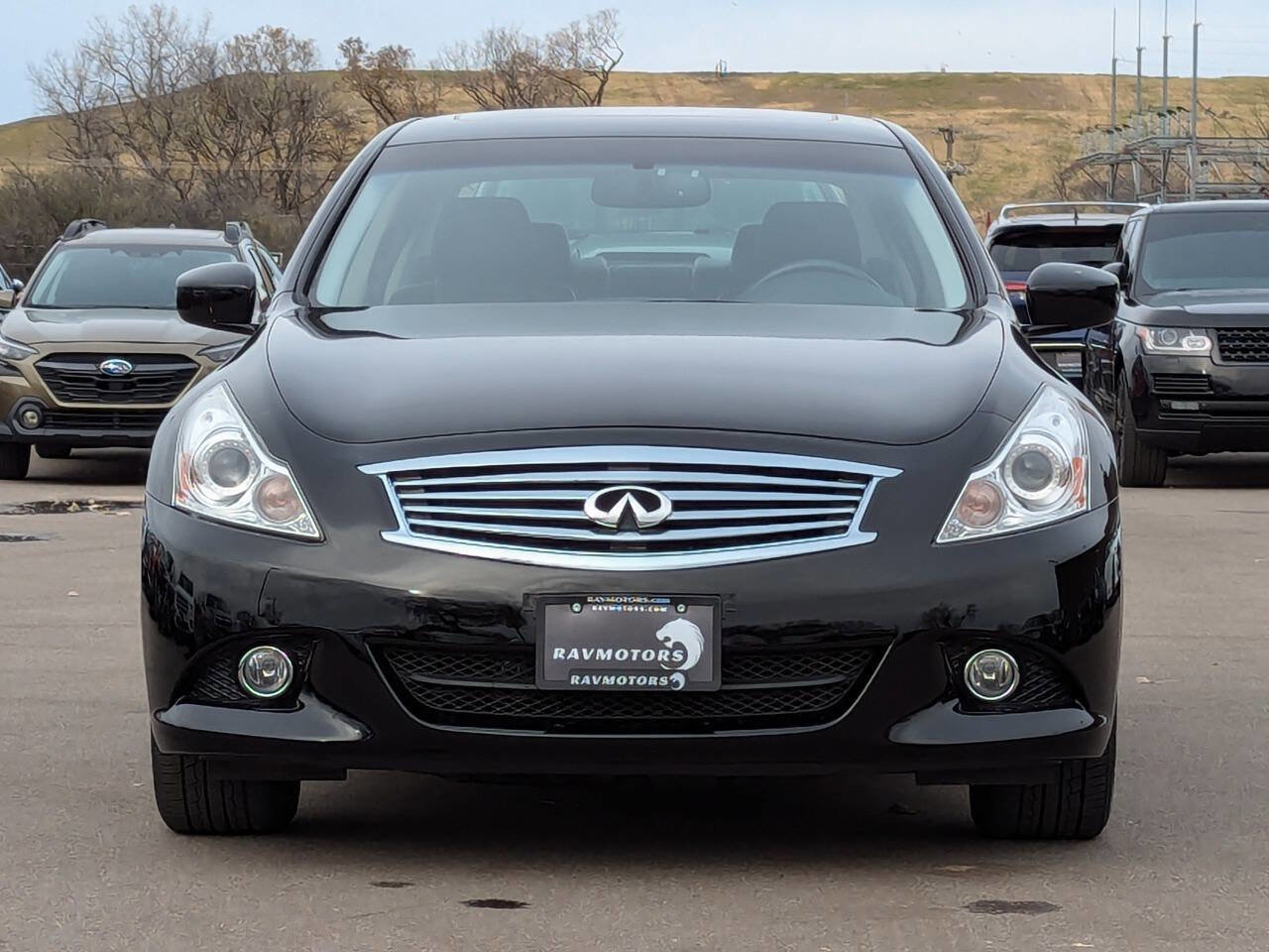 Used 2015 INFINITI Q40 AWD w/ Moonroof Package image 6