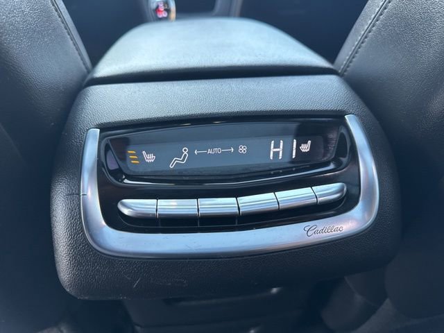 Used 2022 Cadillac XT6 Premium Luxury w/ LPO, Floor Liner Package image 14