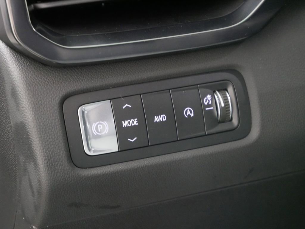 New 2026 GMC Acadia AT4 image 18