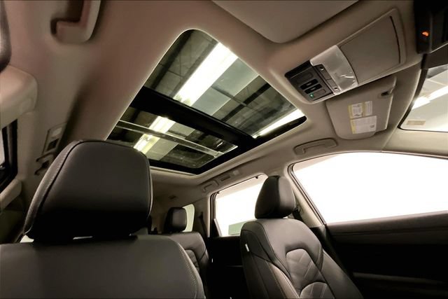 New 2025 Nissan Pathfinder Platinum w/ Lighting Package (N93) AWD/4WD image 34