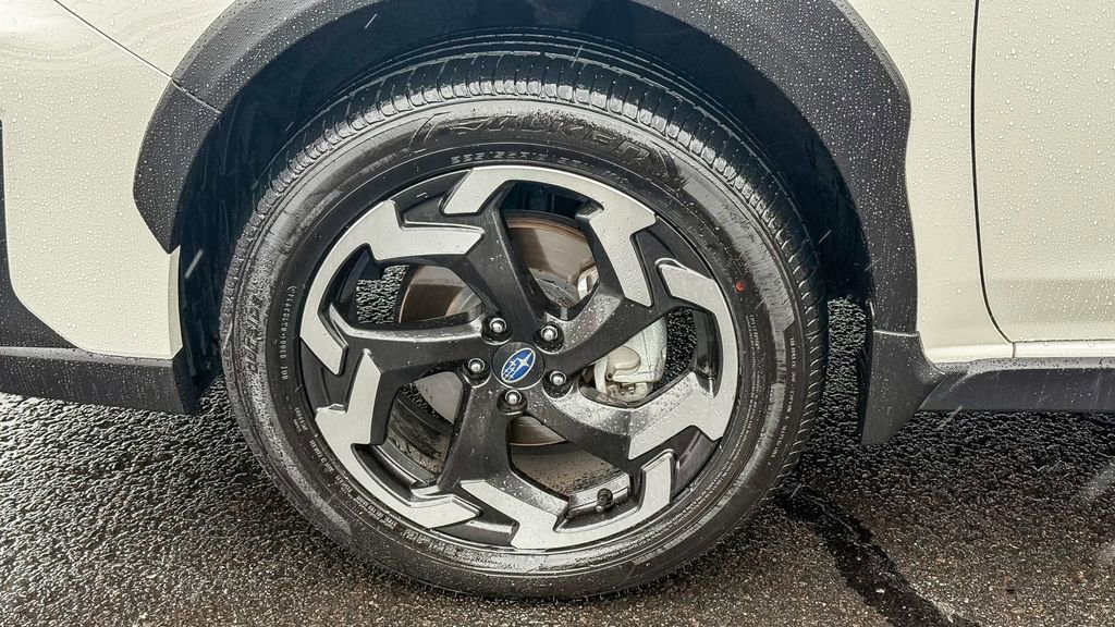 Used 2022 Subaru Crosstrek 2.5i Limited w/ Popular Package #4 image 11