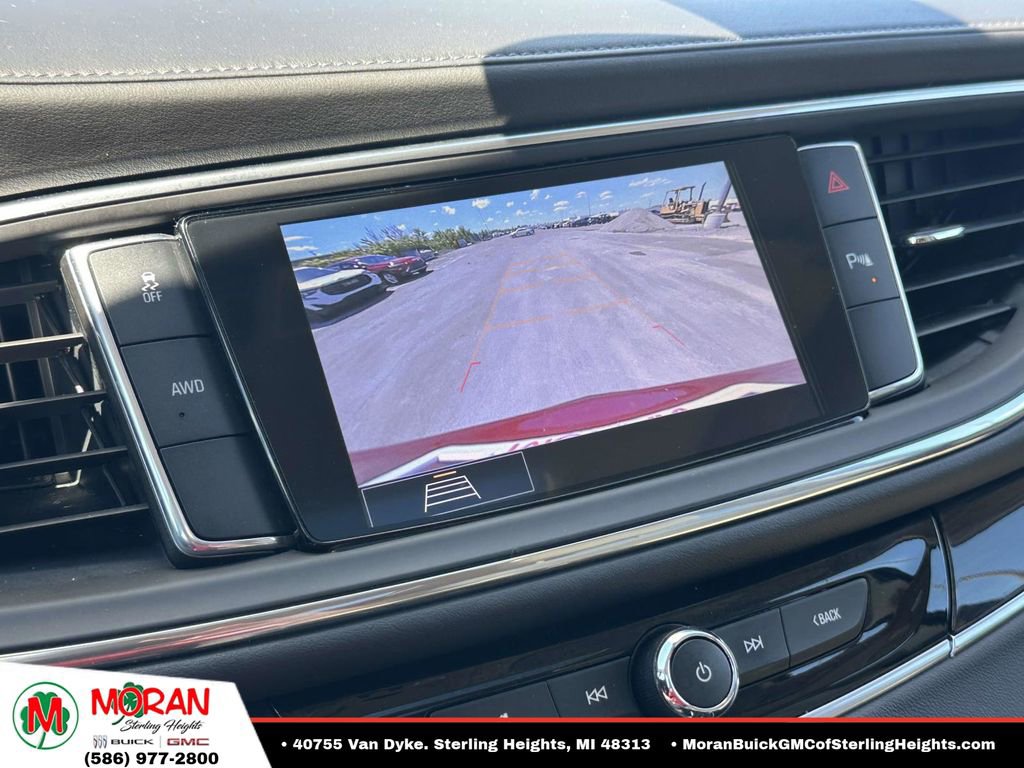 Used 2021 Buick Enclave Essence w/ Sound and Sites Package AWD/4WD image 28