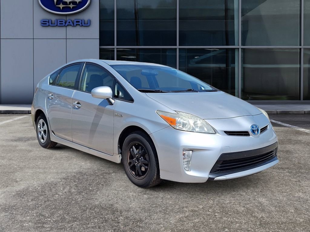 Used 2014 Toyota Prius Four FWD image 2