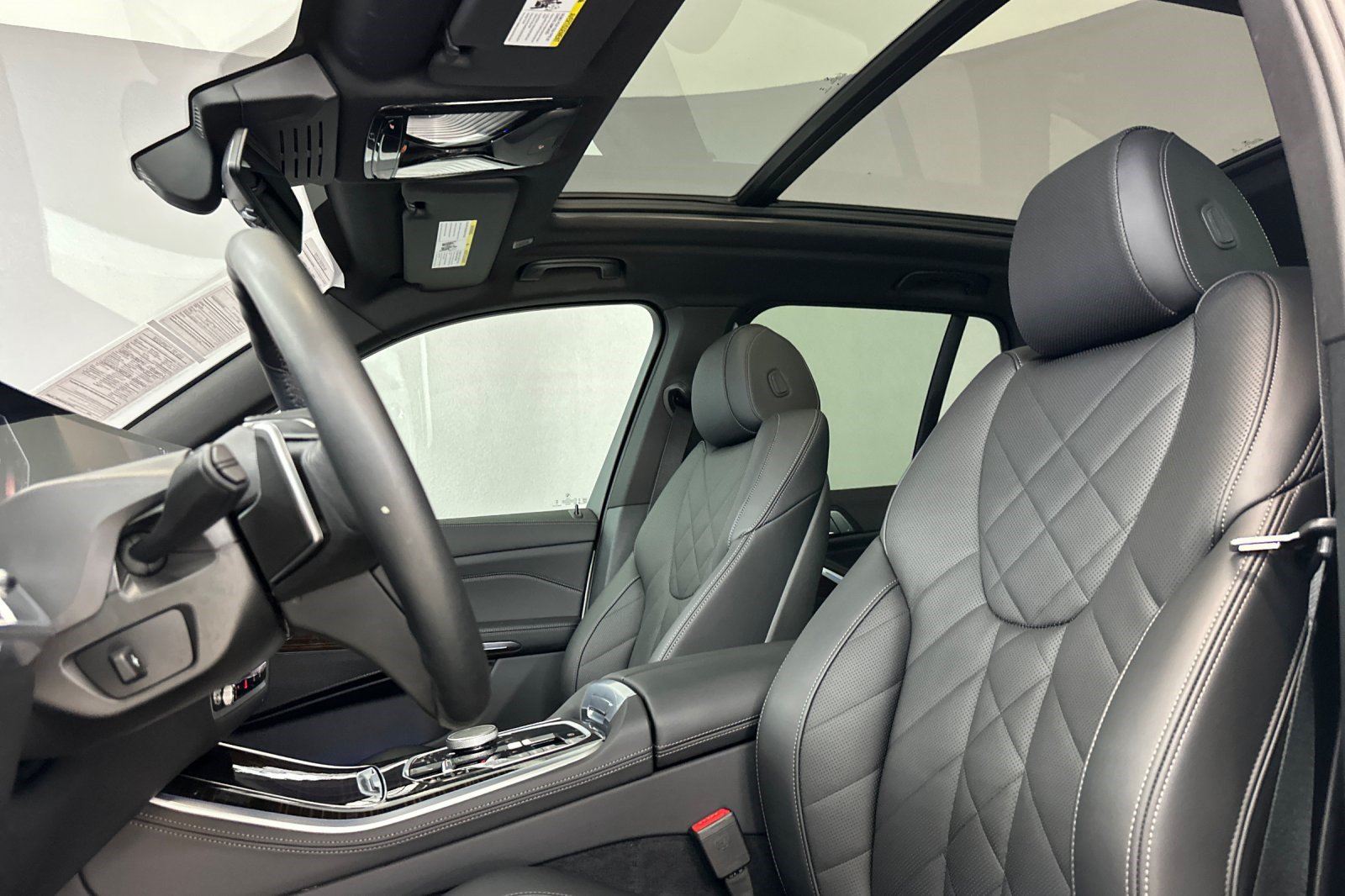 Used 2026 BMW X5 sDrive40i RWD image 24