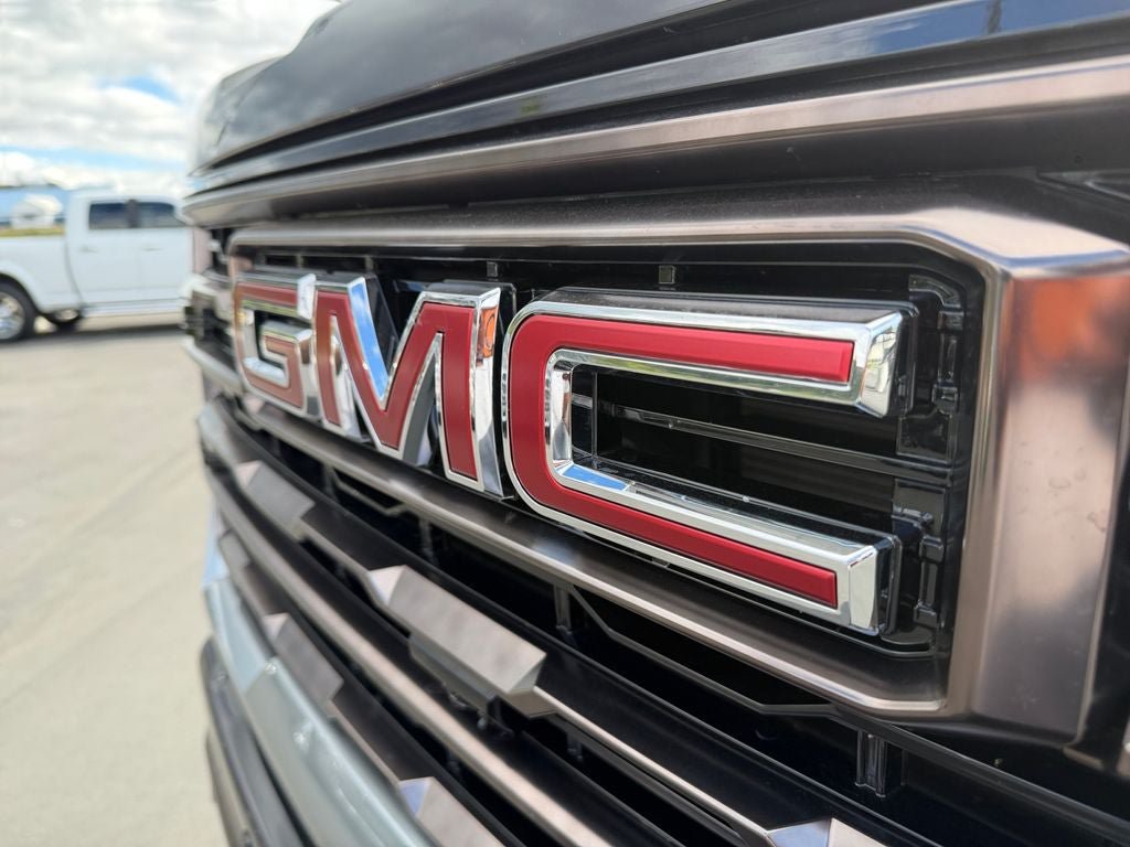Used 2025 GMC Sierra 2500 AT4X AWD/4WD image 35