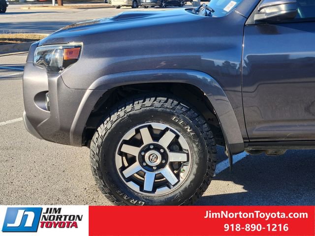 Used 2020 Toyota 4Runner TRD Off-Road image 9