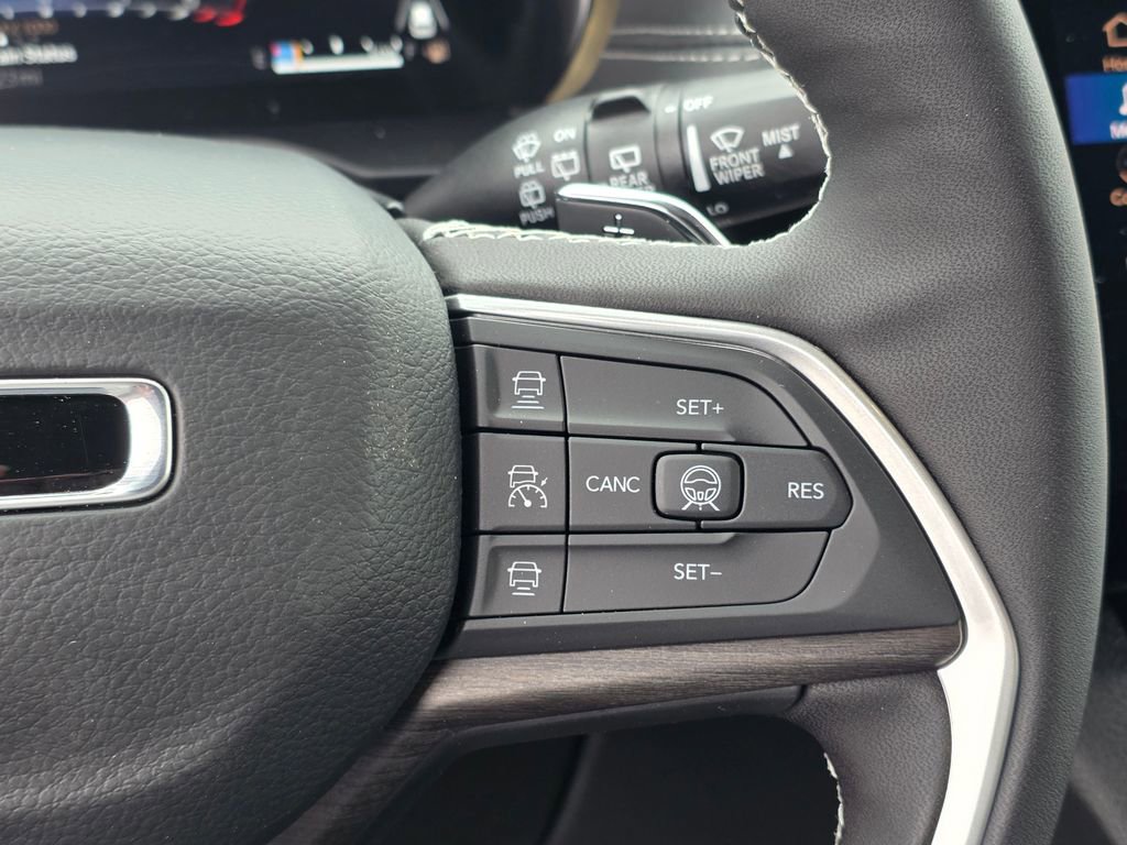 New 2026 Jeep Grand Cherokee Limited image 18