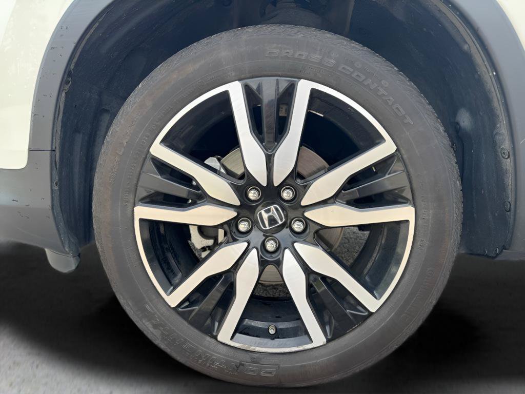 Used 2019 Honda Pilot Touring image 14