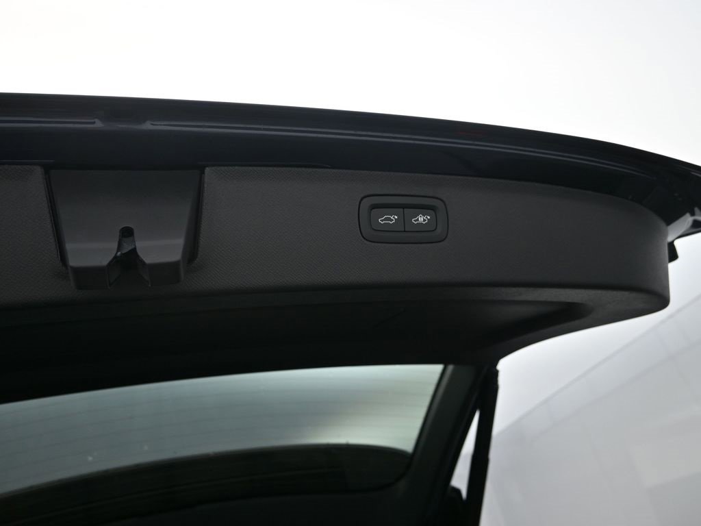 New 2026 Volvo XC90 B6 Ultra w/ Lounge Package image 34