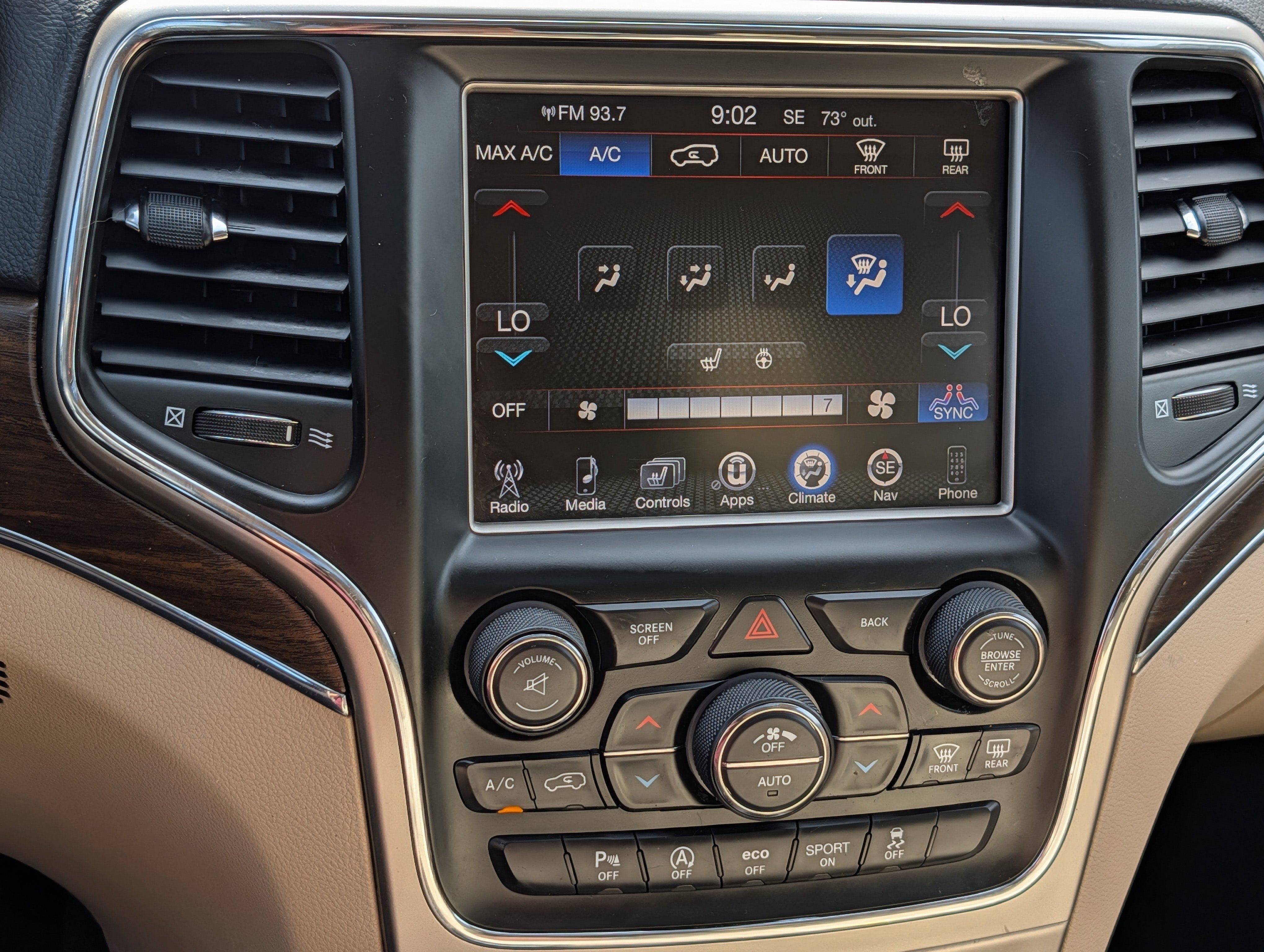 Used 2016 Jeep Grand Cherokee Limited AWD/4WD image 56
