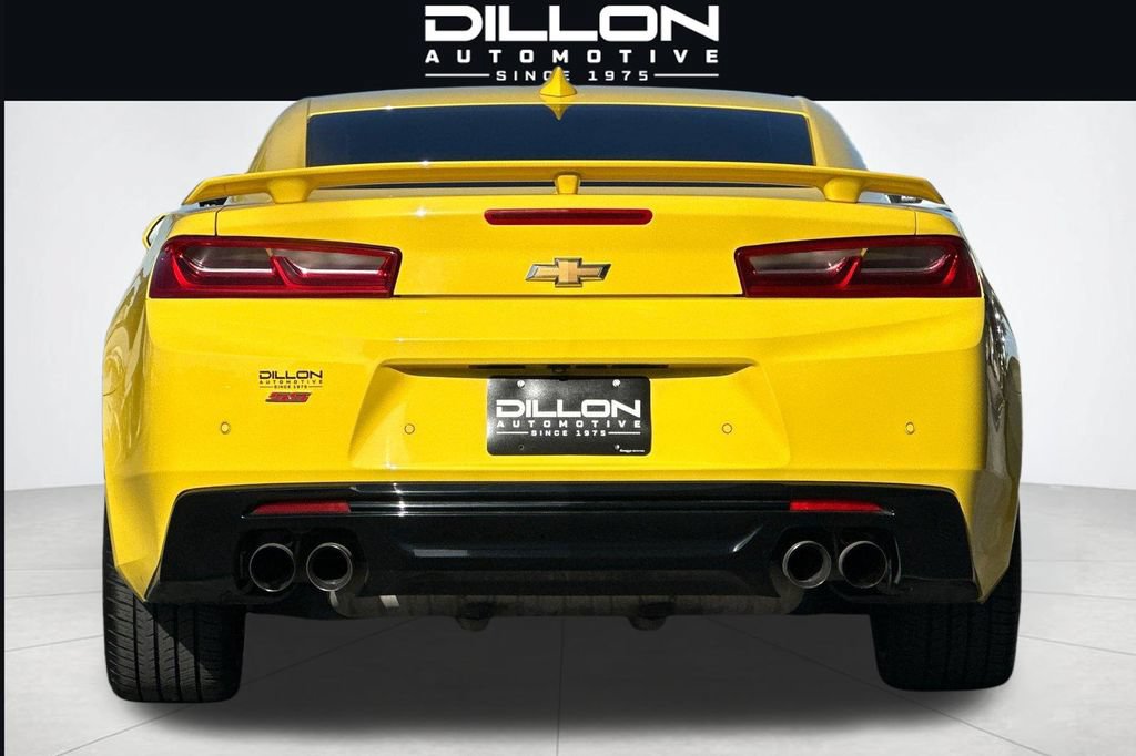 Used 2016 Chevrolet Camaro SS RWD image 5