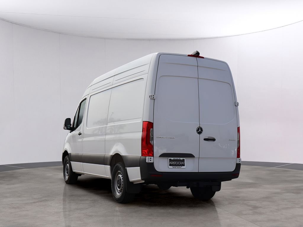 New 2026 Mercedes-Benz Sprinter 144 Cargo image 7