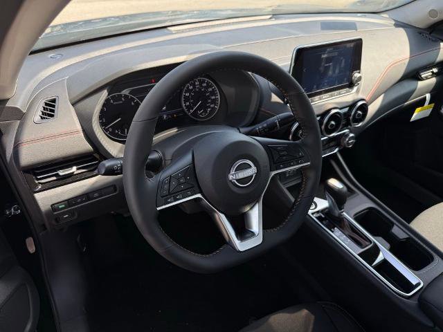 New 2025 Nissan Sentra SR w/ Midnight Edition image 17