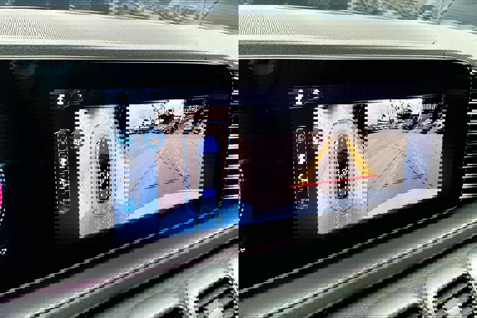 Used 2025 Mercedes-Benz GLE 53 AMG 4MATIC image 26