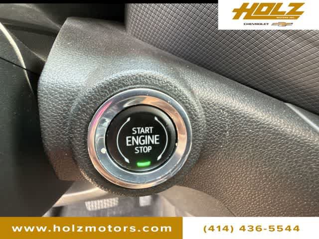 Used 2022 Chevrolet TrailBlazer LT w/ Convenience Package AWD/4WD image 16