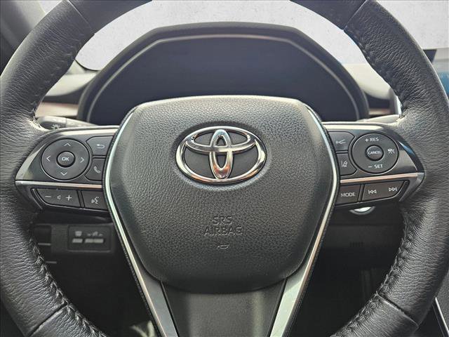 Used 2022 Toyota Avalon XLE w/ Moonroof Package image 21