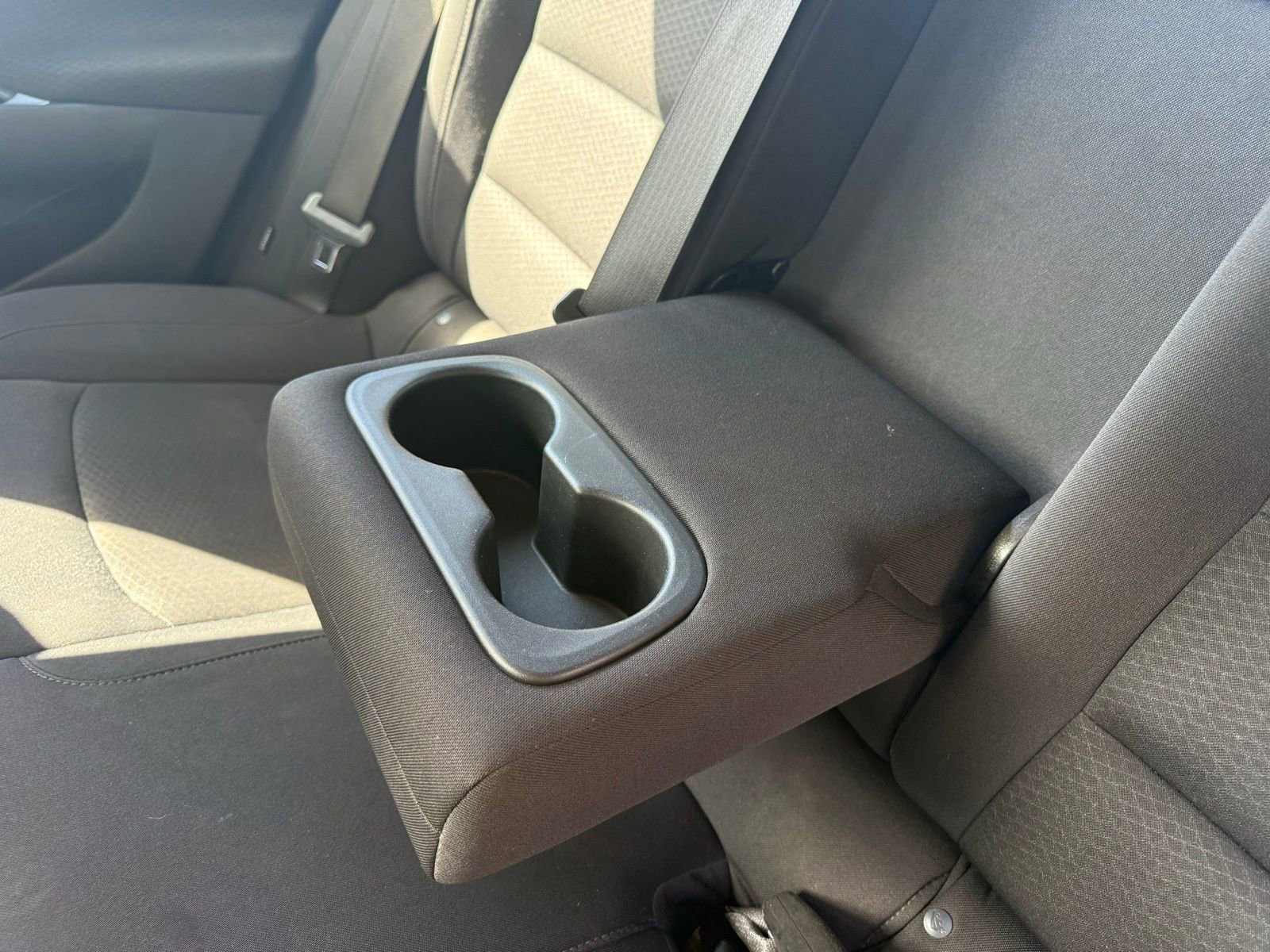 Used 2022 Chevrolet Malibu LT image 29