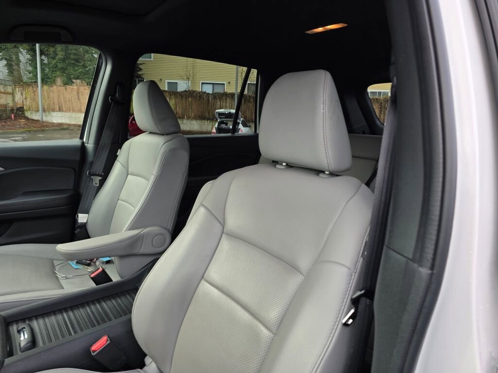 Certified 2023 Honda Passport EX-L image 4