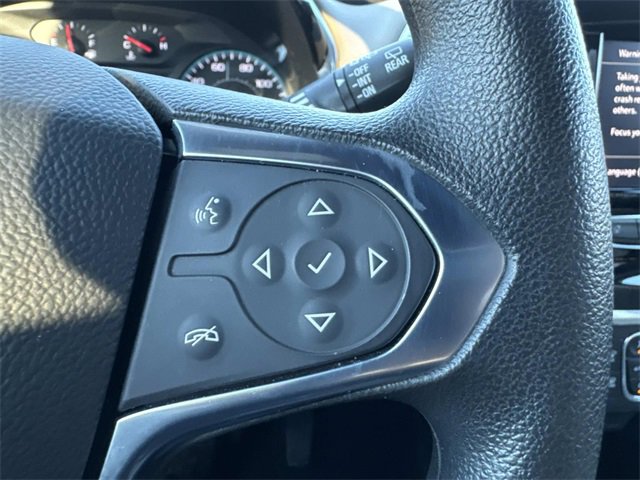 Used 2023 Chevrolet Traverse LS image 15