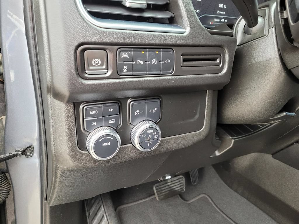 Used 2022 GMC Yukon XL SLE AWD/4WD image 21